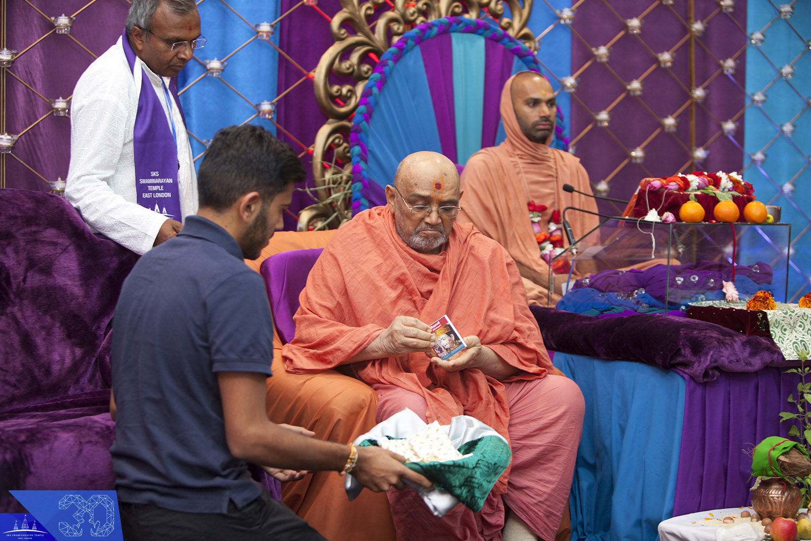 108 copy - ©1987-2017 SKS Swaminarayan Temple East London